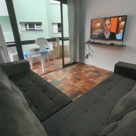 Excelente Localizacao, 400 Metros Da Praia Ar Condicionado E Wi-Fi Apartamento Ubatuba Exterior foto